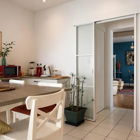 Holiday home Maison Spacieuse Et Accueillante Proche Du Centre-ville - 6pers